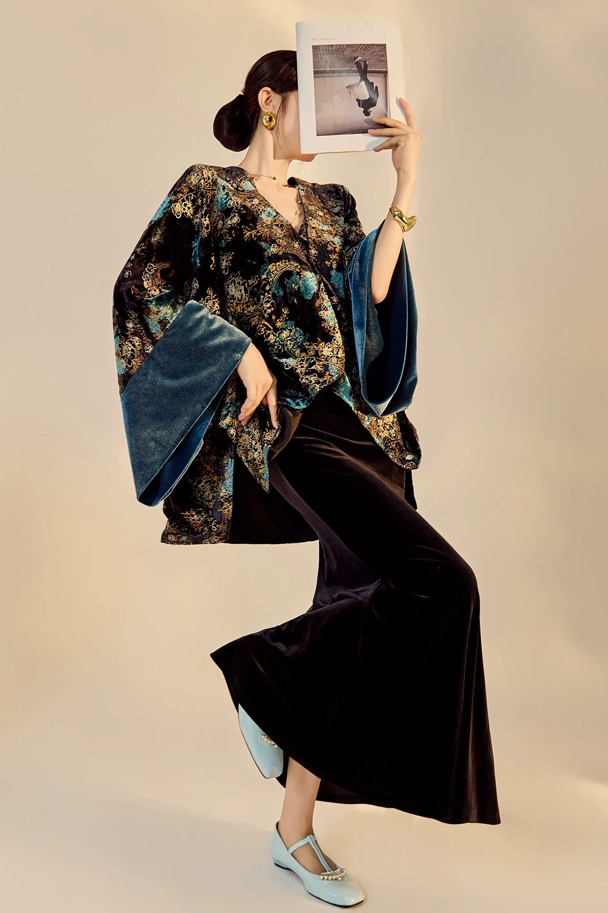 High-end New Chinese Style Light Luxury Embroidery Color Collision Double-sided Wear Coat - 图片 4