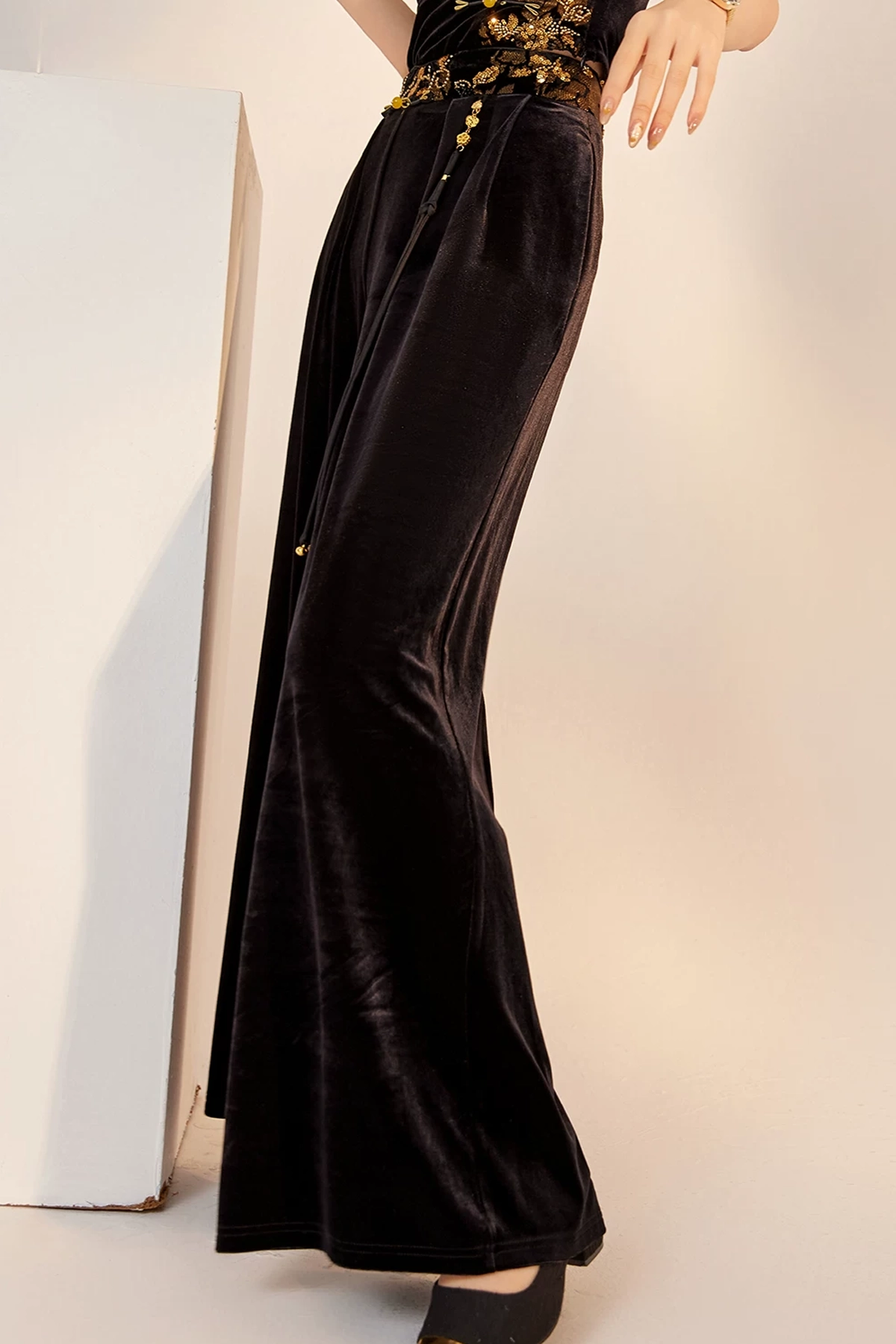 Chinese-style embroidery lightweight luxury loose pants - 图片 3